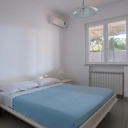 San Leone Con Giardino Villa