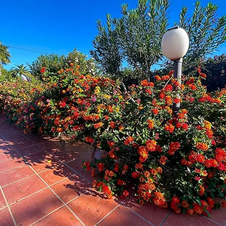 San Leone Con Giardino Agrigente