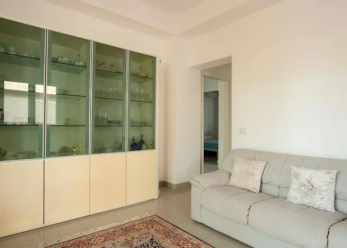 Villa San Leone Con Giardino