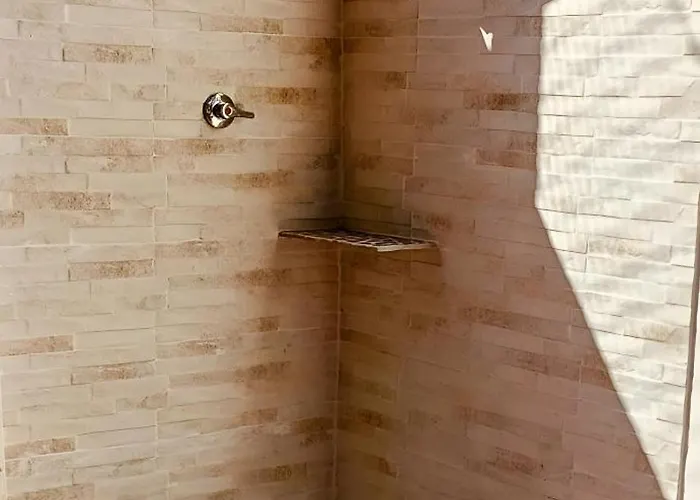 Villa San Leone Con Giardino *